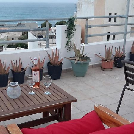 Comfy Apartment Near The Sea 이라피트라 외부 사진