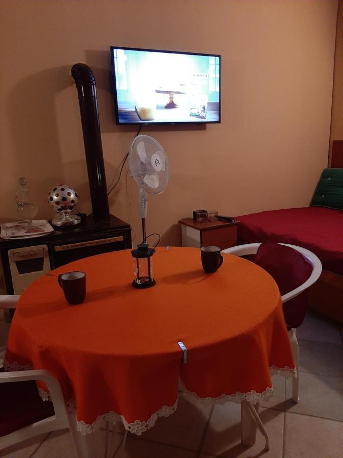 Comfy Apartment Near The Sea 이라피트라 외부 사진