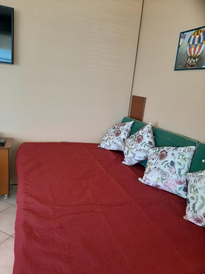 Comfy Apartment Near The Sea 이라피트라 외부 사진
