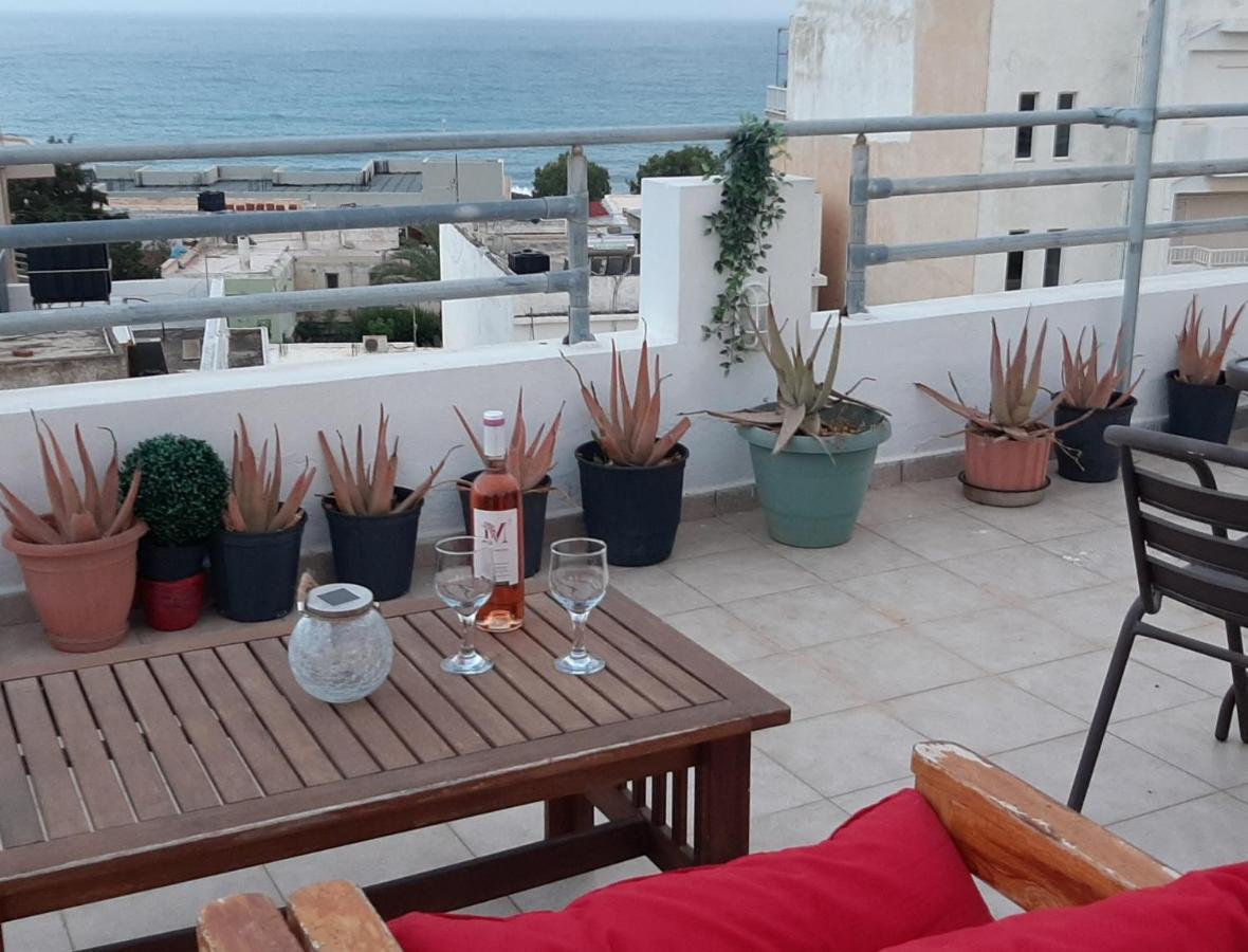 Comfy Apartment Near The Sea 이라피트라 외부 사진